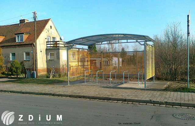 675 nowych stojaków rowerowych