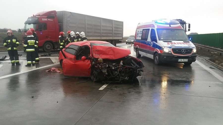 Wypadek na autostradzie pod Kątami Wrocławskimi
