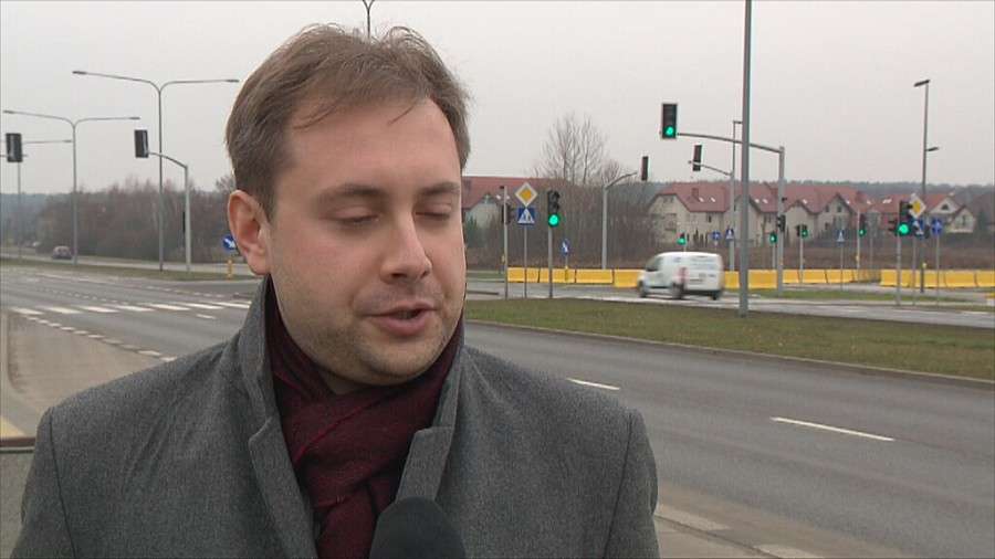 Z rejestratorami przejazdu na czerwonym świetle nie ma żartów. Konsekwencją spory mandat 