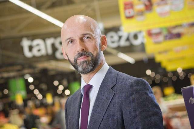 Carrefour rozpoczyna sprzedaż przez Internet 