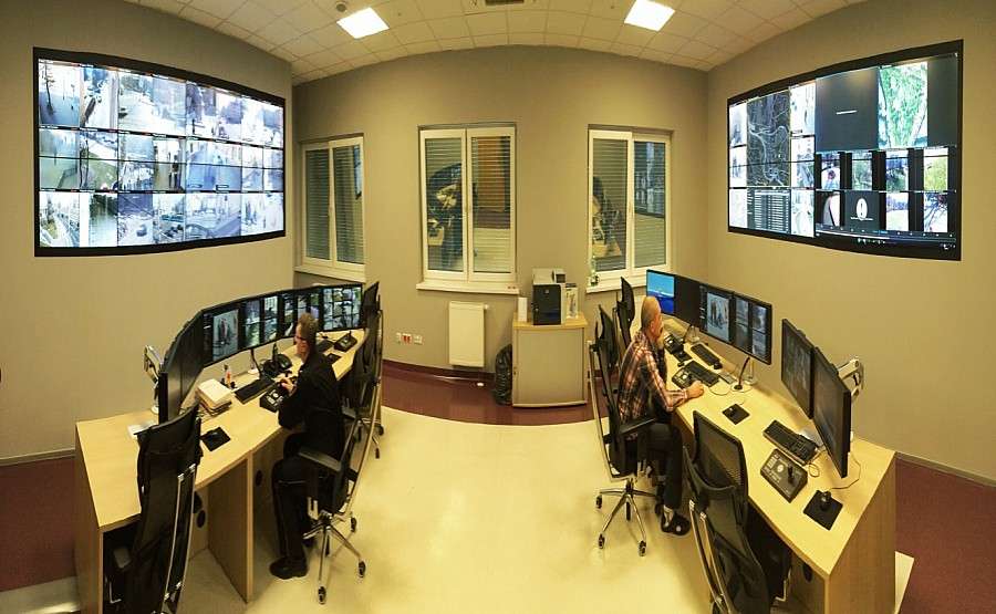 Monitoring miejski kontra plakaciarze