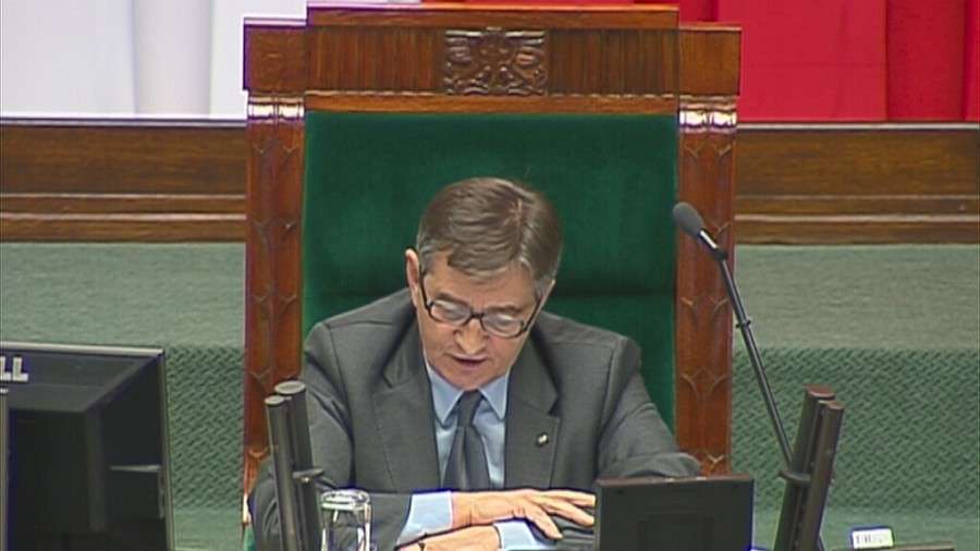 Burza w Sejmie podczas próby wyboru nowych sędziów Trybunału Konstytucyjnego
