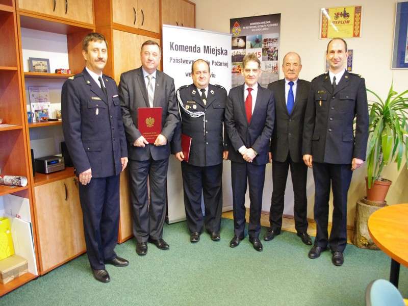 Uroczyste wręczenie aktu włączenia OSP Pustków Wilczkowski do KSRG