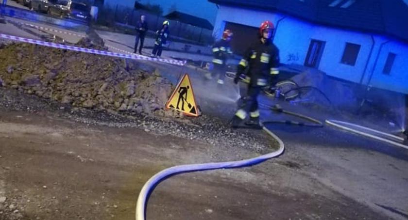 Ewakuacja osiedla w Mędłowie