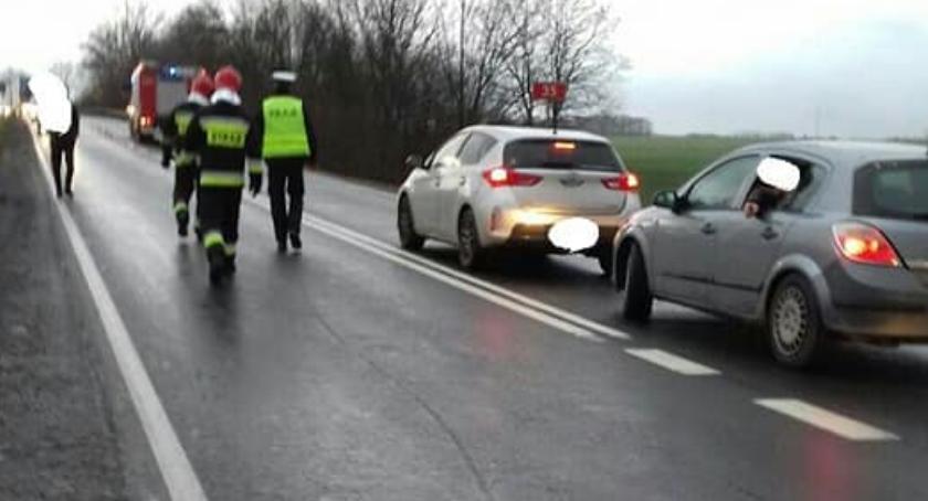 Zderzenie 4 aut na trasie Wrocław - Świdnica 