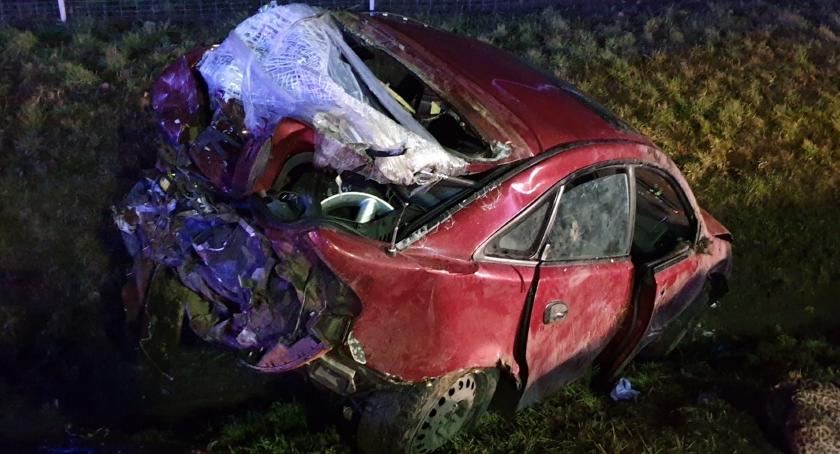 Na autostradzie A4 bus staranował mazdę. Część poszkodowanych 