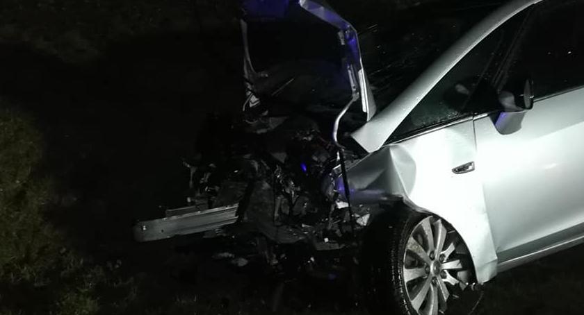 Zderzenie czterech aut pod Strzegomiem. Lądował śmigłowiec LPR.