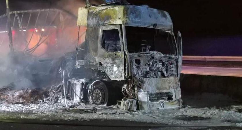 Na autostradzie A4 doszczętnie spłonęła ciężarówka