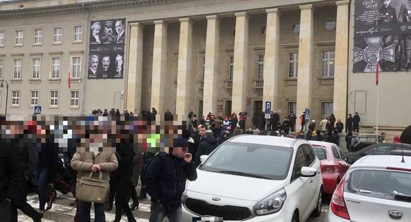Ewakuacja Dolnośląskiego Urzędu Wojewódzkiego