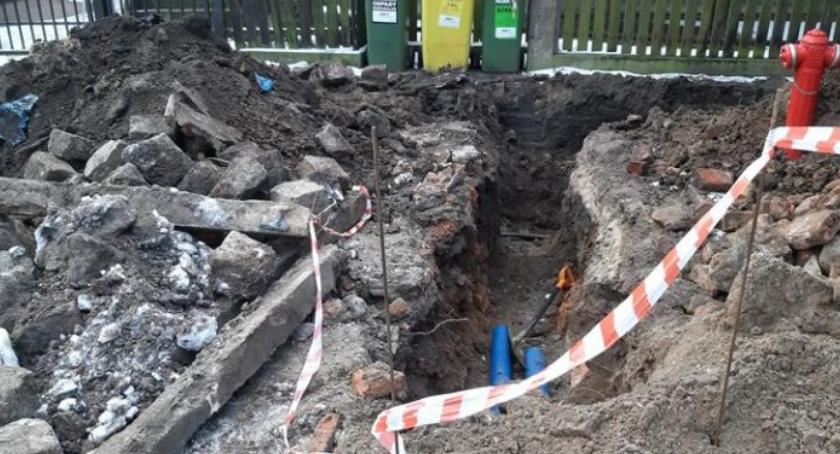 Wykopy bez zabezpieczenia