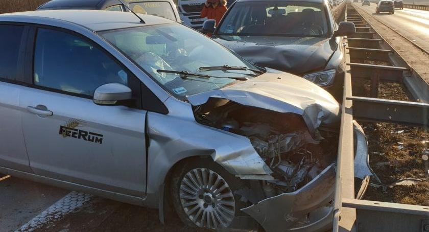 Karambol na autostradzie. Zderzyło się 5 aut