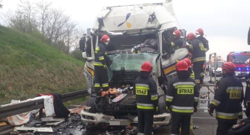 Dwa śmiertelne wypadki na autostradzie A4