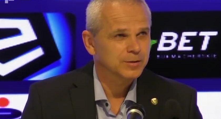Śląsk coraz bliżej dna tabeli