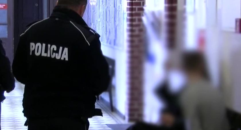 Pijany i bez uprawnień. Kierowca BMW uciekał przed policją