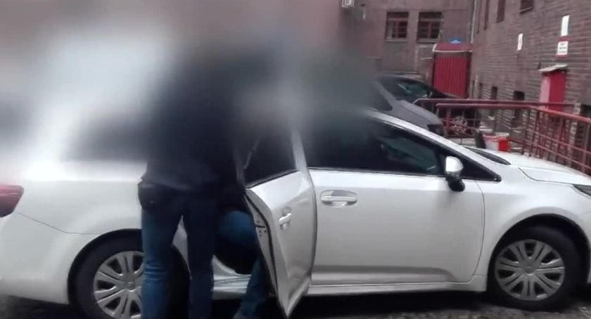 Poszukiwany listem gończym ukrywał się dwa lata.