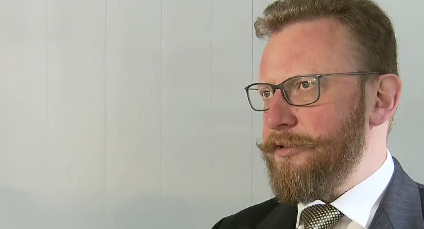 Minister zdrowia Ł. Szumowski zapowiada zmiany na szpitalnych oddziałach ratunkowych