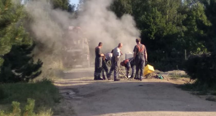 Ciężarówka uszkodziła zawór gazowy