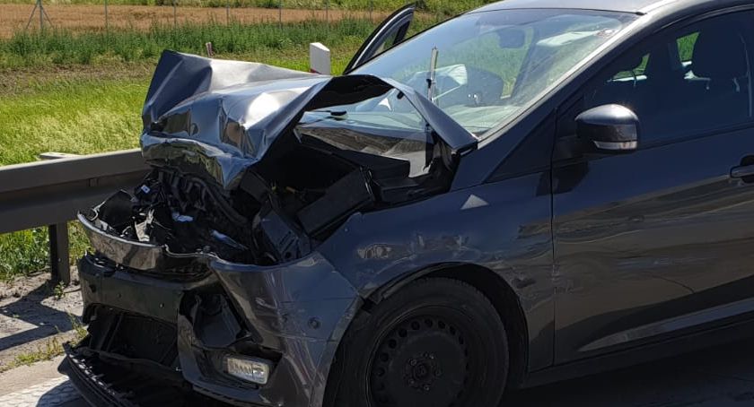 Zderzenie trzech aut na A4