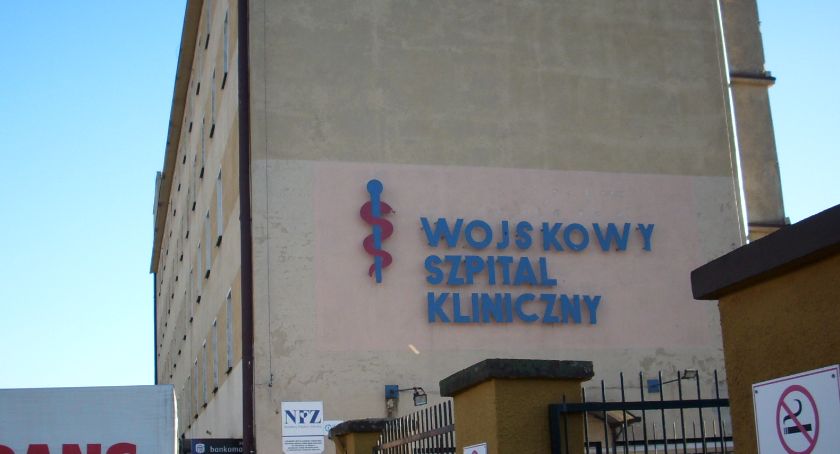 Pacjenci czekali w karetkach kilka godzin na przyjęcie na SOR