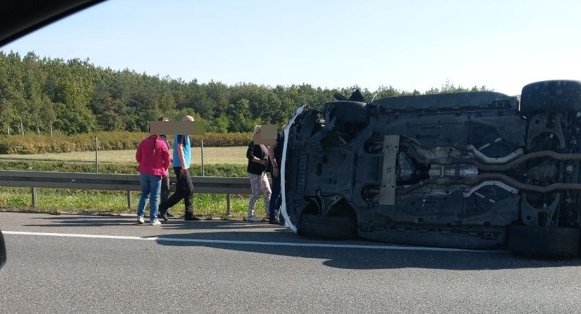 Dachowanie na Autostradowej Obwodnicy Wrocławia