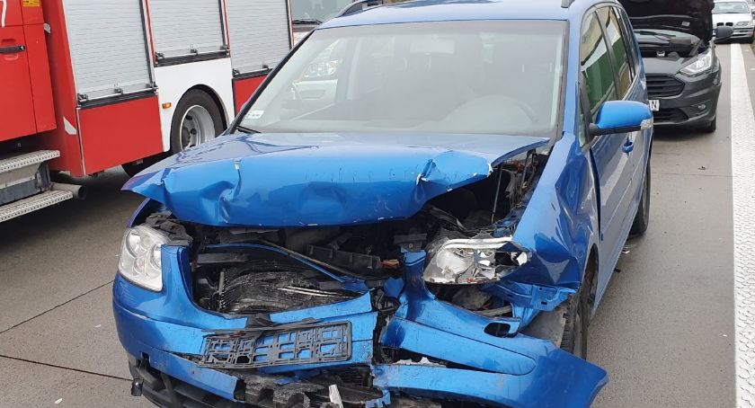 Karambol na A4. Zderzyło się sześć samochodów.