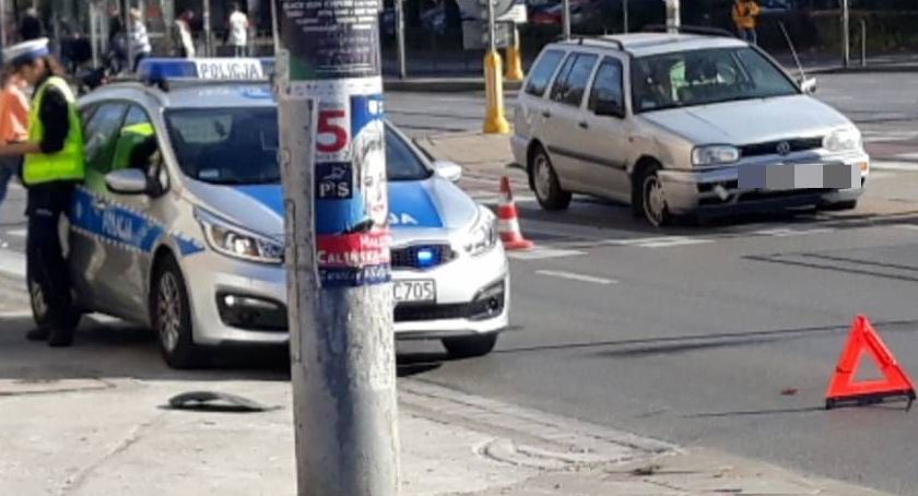 Wypadek na skrzyżowaniu Stalowej i Grabiszyńskiej