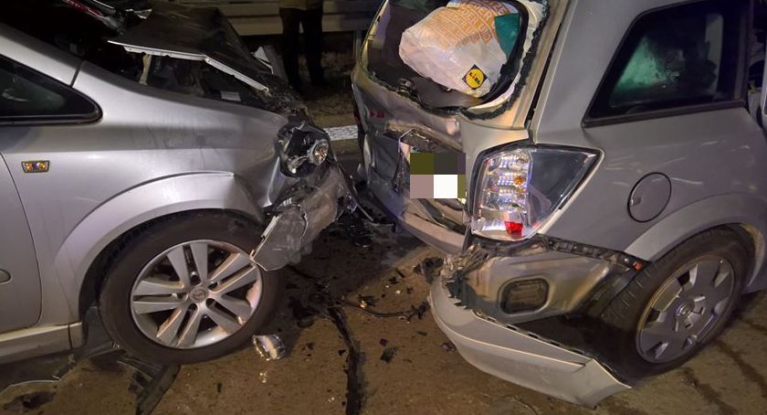 Zderzenie pięciu samochodów na A4