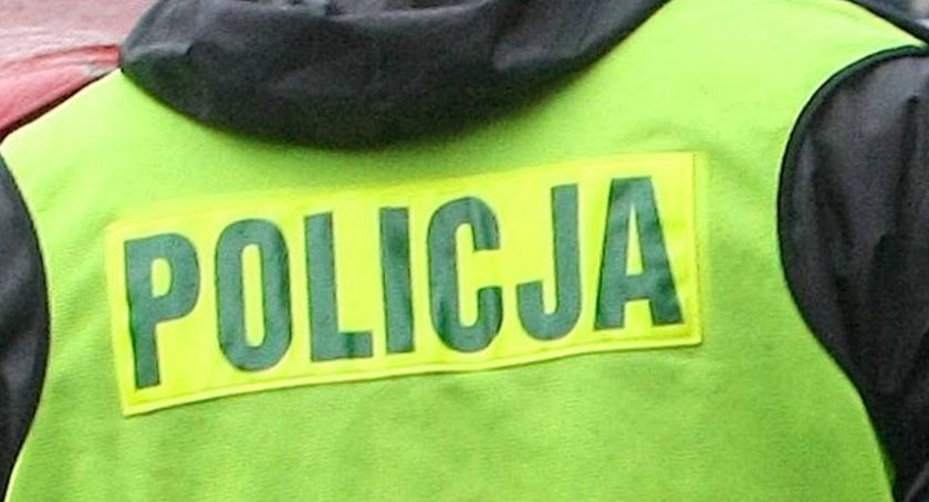 Samobójstwo na Pilczycach. Mężczyzna powiesił się w pobliżu torów tramwajowych.