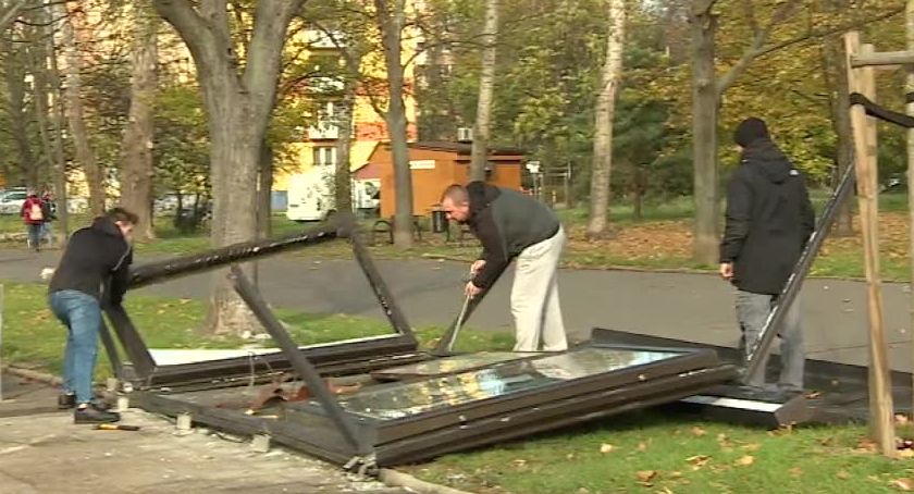 Wniosek o areszt i zarzuty dla kierowcy, który potrącił dwoje dzieci na przystanku we Wrocławiu