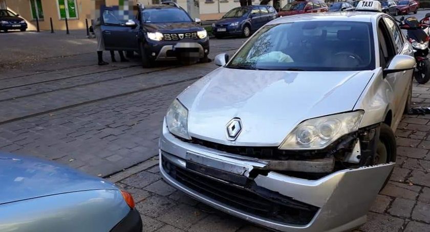 Zderzenie 2 pojazdów na ulicy Prusa we Wrocławiu