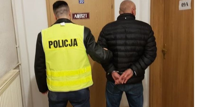 Policjanci przejęli ponad 5 kg narkotyków marihuany o czarnorynkowej wartości ponad 200 tys. złotych