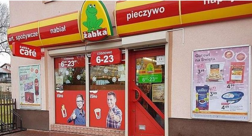 Sieć sklepów abc podąża tropem Żabki - wprowadza usługi kurierskie i przestaje podlegać zakazowi handlu w niedziele niehandlowe