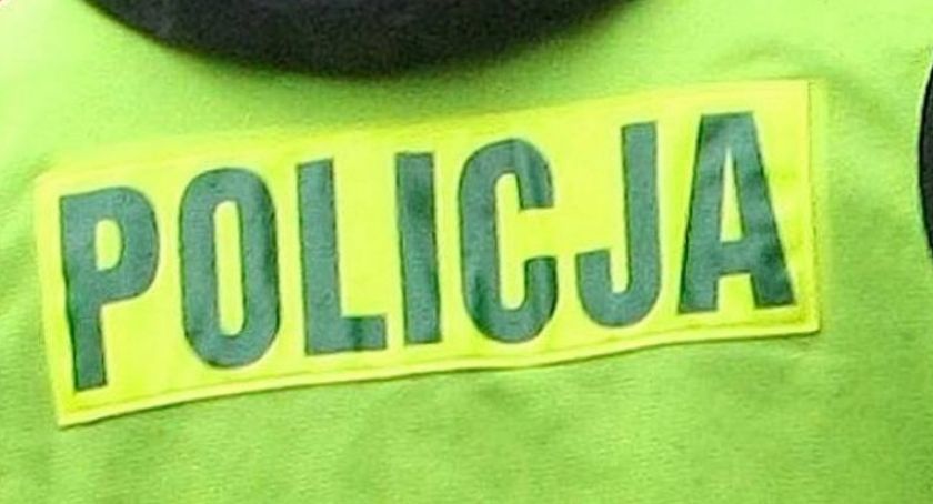 Spowodował kolizję, mimo tego, że nie miał prawa wsiąść za kierownicę, a jego pojazd nie miał ważnych badań. 33-latek z Wrocławia został zatrzymany