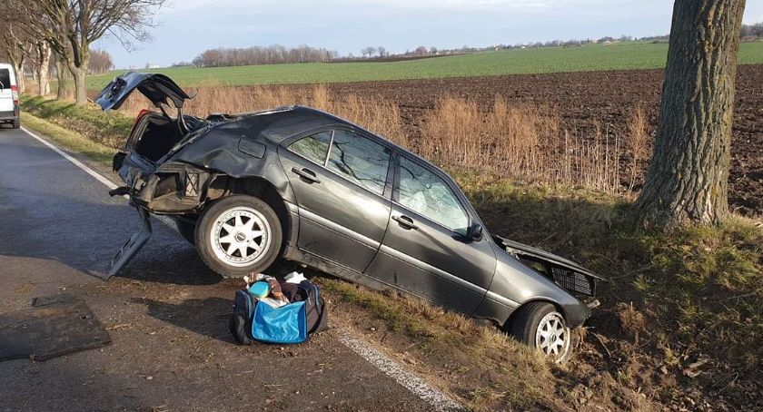 Pościg ulicami Strzelina zakończony wypadkiem 