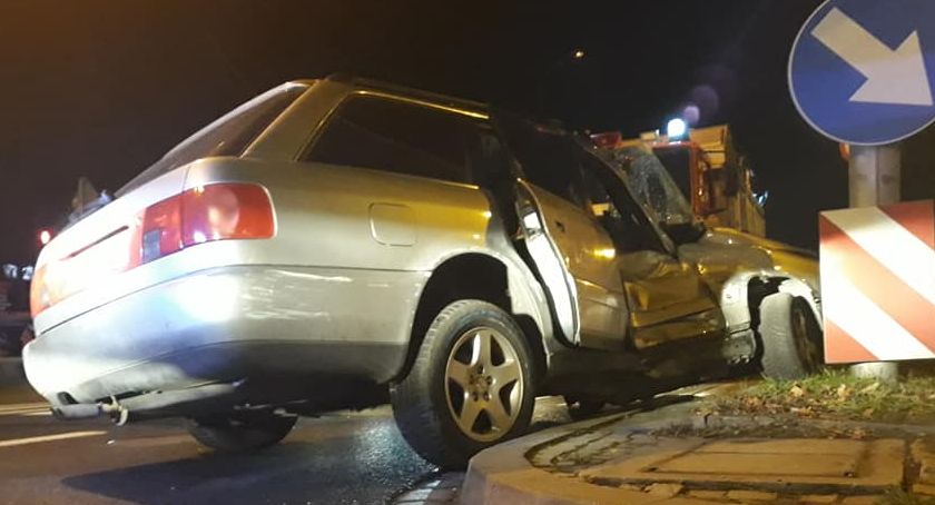 Trzy osoby zostały ranne w zderzeniu tramwaju z osobowym audi