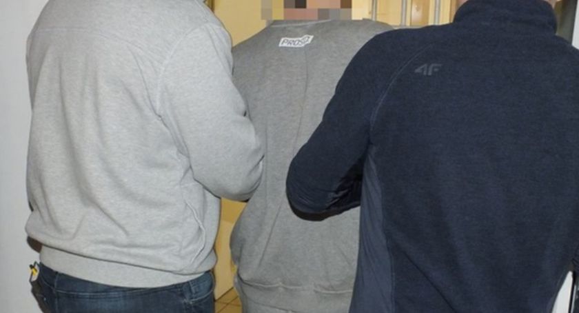 Policjanci zatrzymali seryjnego złodzieja sklepowego
