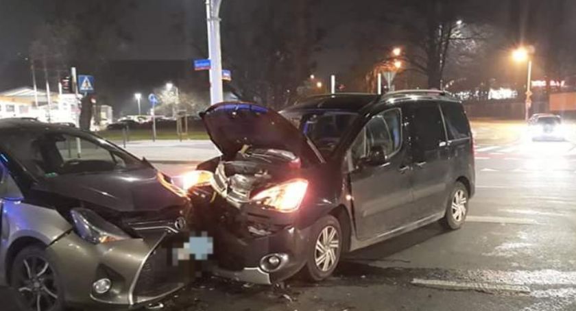 Wypadek na ulicy Dyrekcyjnej z Hubską