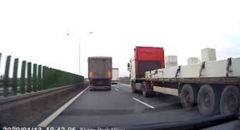 Kierowca ciężarówki wyprzedzał na AOW pomimo zakazu
