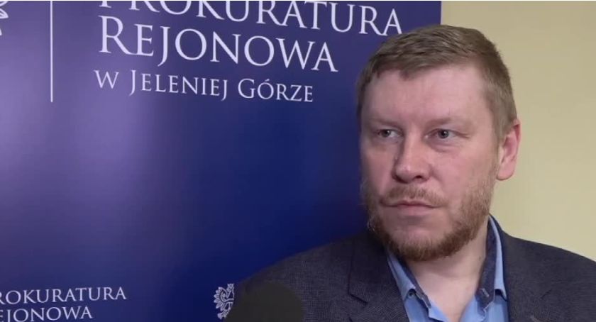12-latka topiła się w basenie, zmarła w szpitalu. Prokuratura przeprowadziła eksperyment procesowy