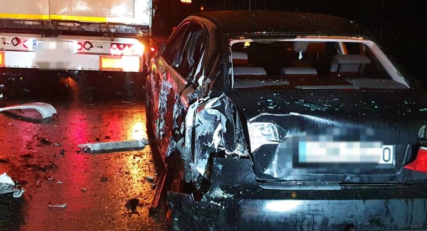 Karambol na A4. Zderzenie 5 pojazdów