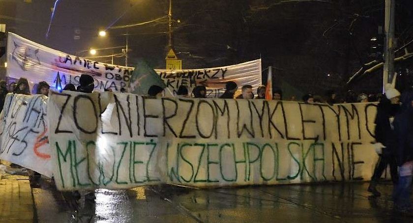 Utrudnienia w ruchu pierwszego marca