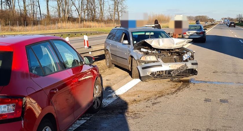 Trzecie zdarzenie na A4 w dniu dzisiejszym. Poważne utrudnienia na drodze