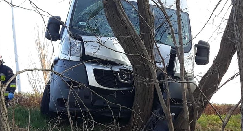 Bus potracił pieszego na Armii Krajowej