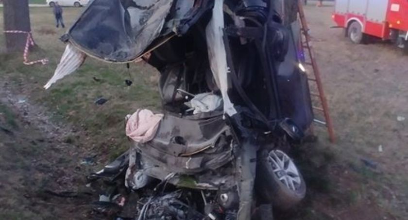 Tragedia na drodze do Międzylesia. Nie żyje 22.letni mężczyzna