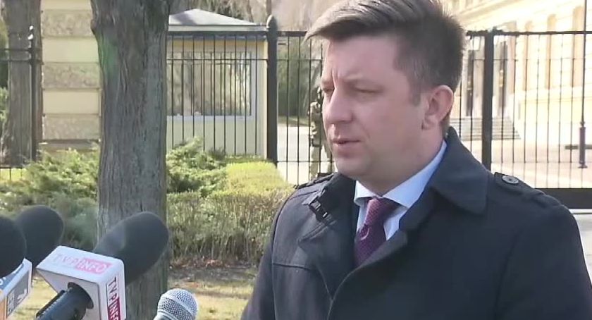 We wtorek premier ma ogłosić nową listę ograniczeń w związku z walką z koronawirusem