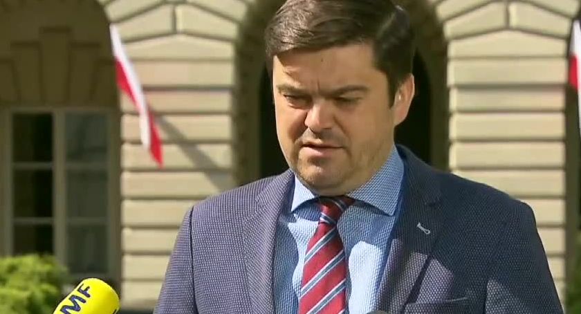 Ministerstwo zdrowia: 141 nowych przypadków zakażenia. Cztery osoby zmarły