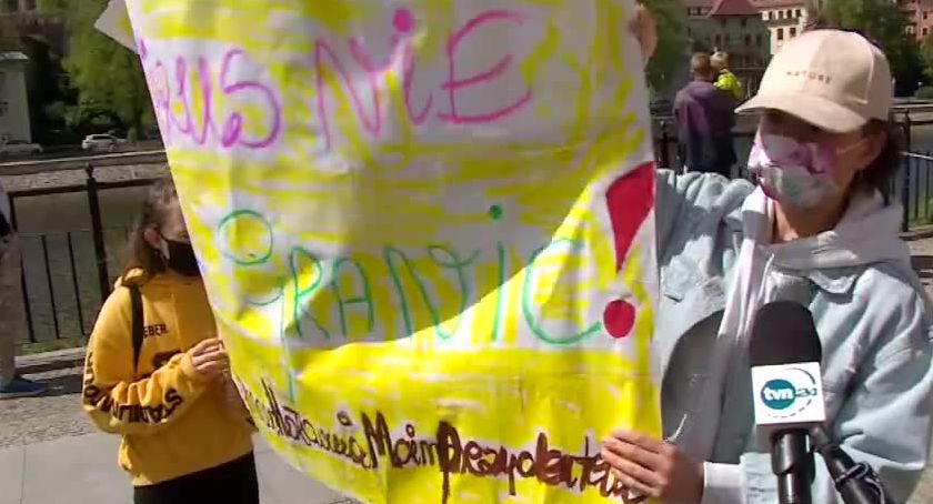 - Tęsknię za mężem, mąż nie widzi syna -. Protest mieszkańców terenów przygranicznych