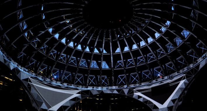 Architektura opowiedziana światłem i dźwiękiem