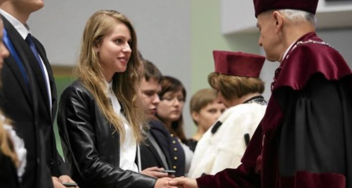 7645 nowych studentów na PWr
