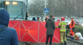Śmiertelny wypadek na Świeradowskiej. Młody obywatel Ukrainy wjechał rowerem wprost pod nadjeżdżający tramwaj